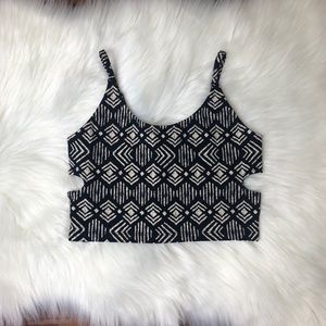Forever 21 Side Cut Crop Tank Top Size Small